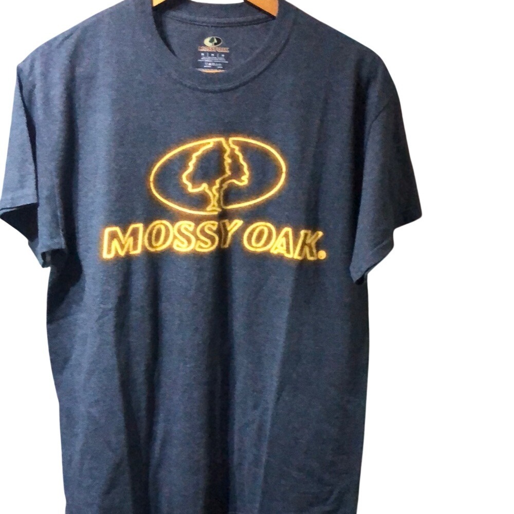Mossy Oak Gray T-Shirt with‎ Yellow Logo